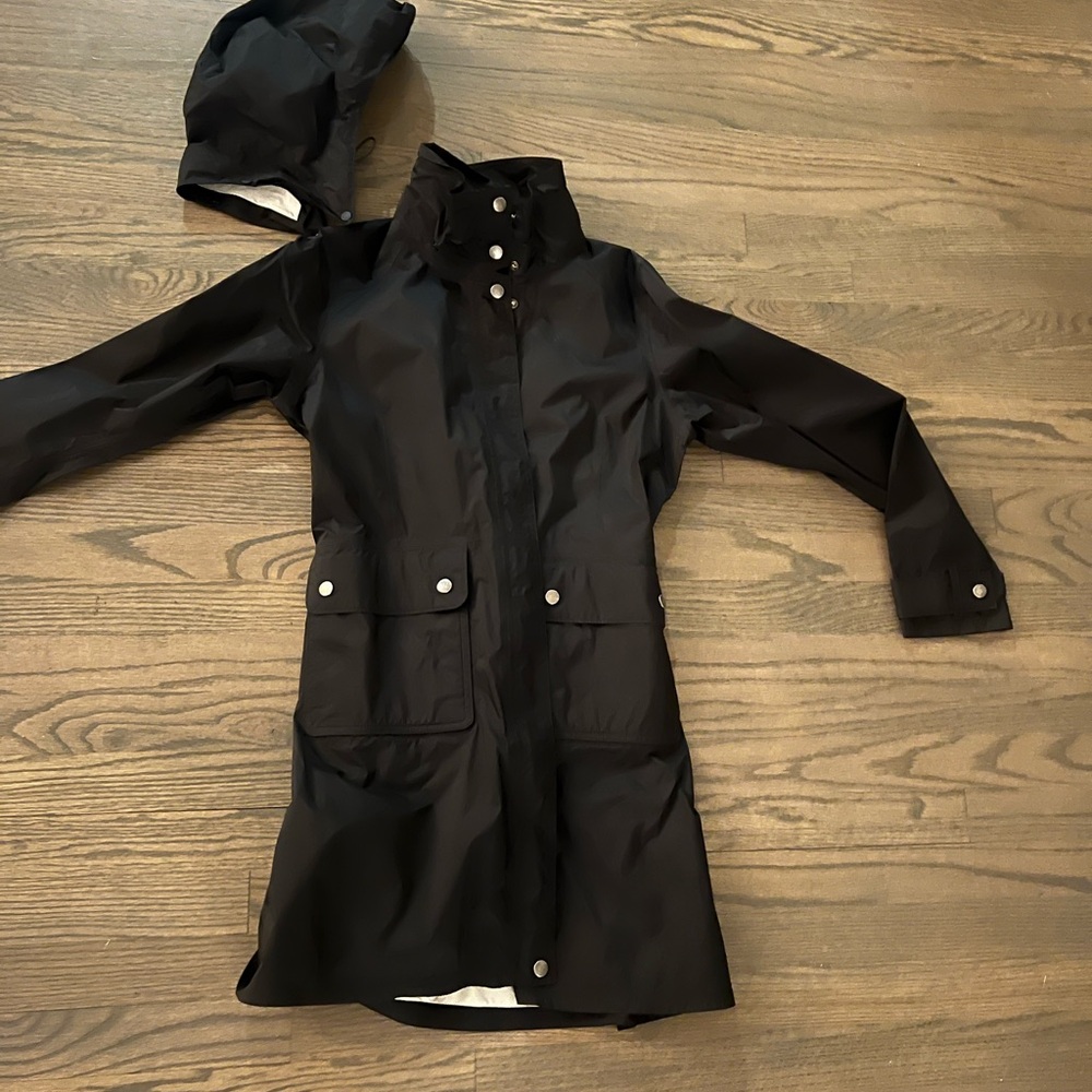 Patagonia Women's Black Trench Coat - Picture 5 of 5